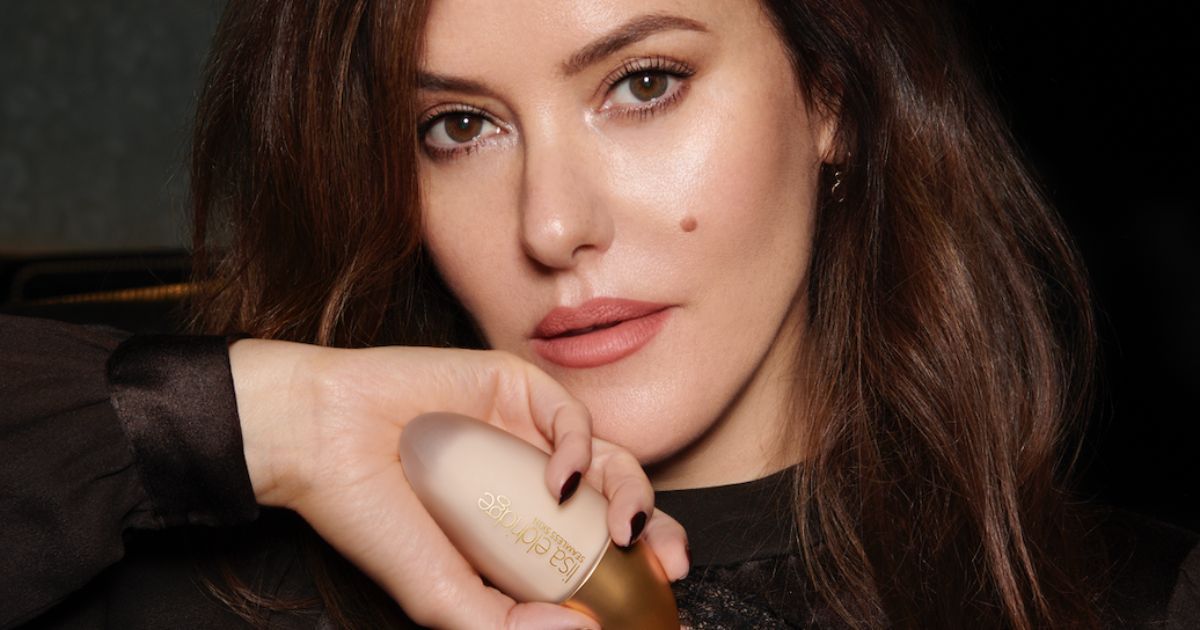 I just quizzed Lisa Eldridge (Hollywood's fave make-up artist) on how to get glowing skin in 4 simple steps