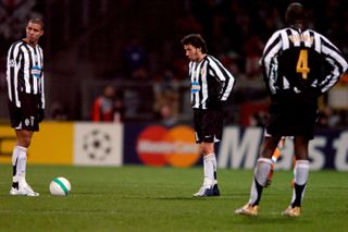 David Trezeguet and Alessandro Del Piero prepare to kick off for Juventus, 2006