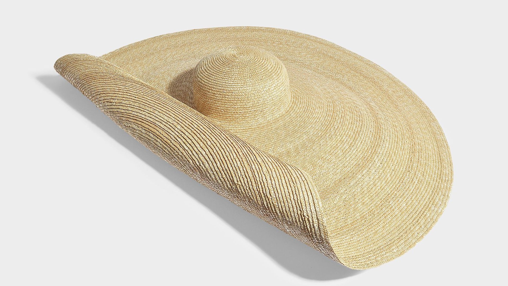 Emily Ratajkowski's Big Straw Hat By Jacquemus In Mykonos 