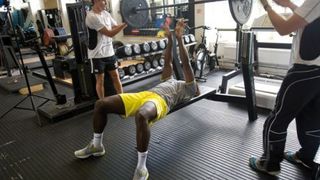 Explosive bench press step 2