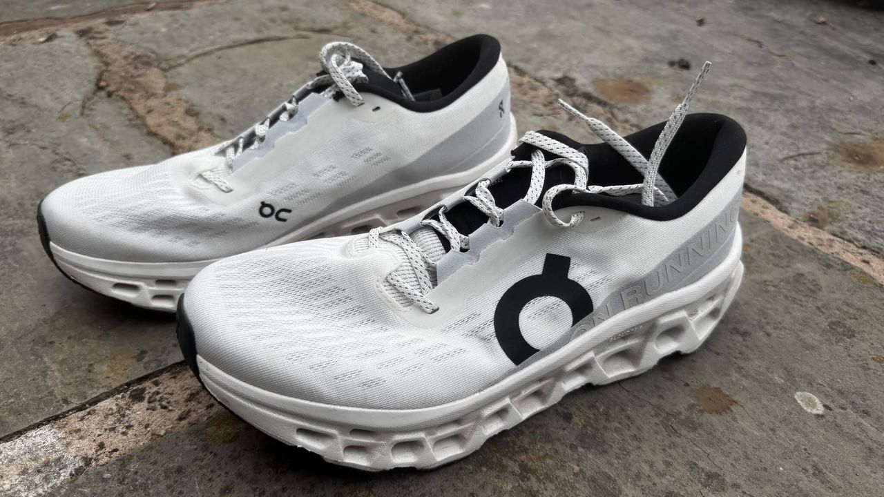 On Cloudmonster 3
