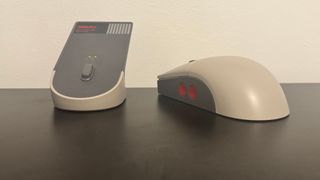 8BitDo Retro R8 gaming mouse