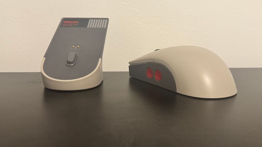 8BitDo Retro R8 gaming mouse