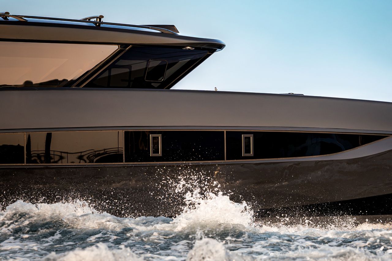 Sunreef Brabus Ultima 55, design details