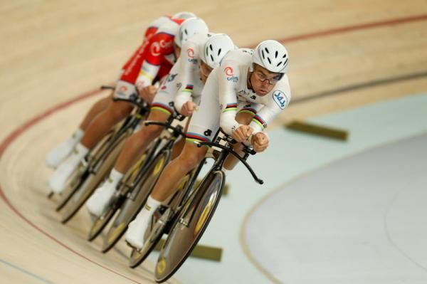 Jack Bobridge looked strong during qualifying fastest for the teams pursuit