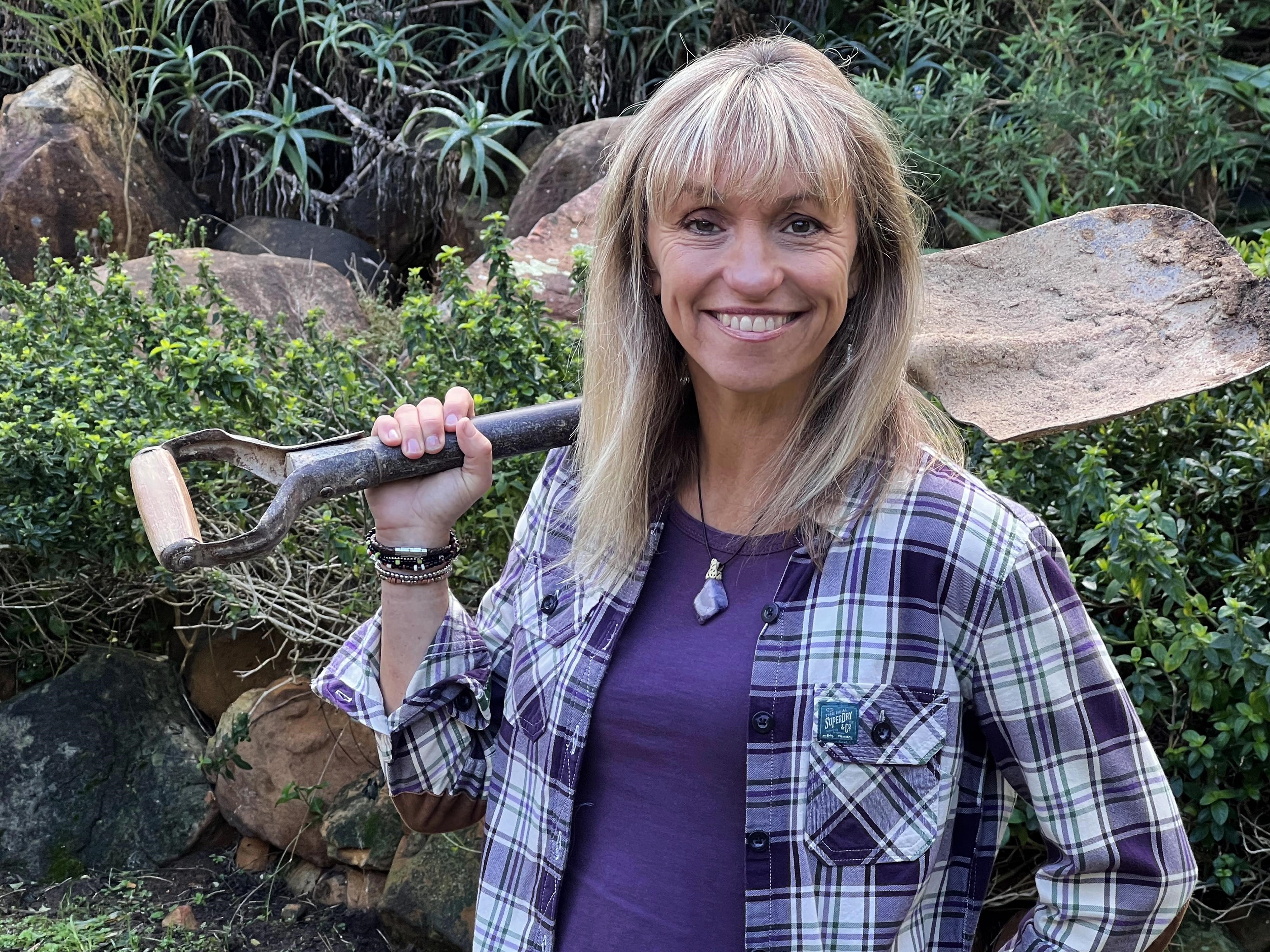 Michaela Strachan gets ready for a dig.
