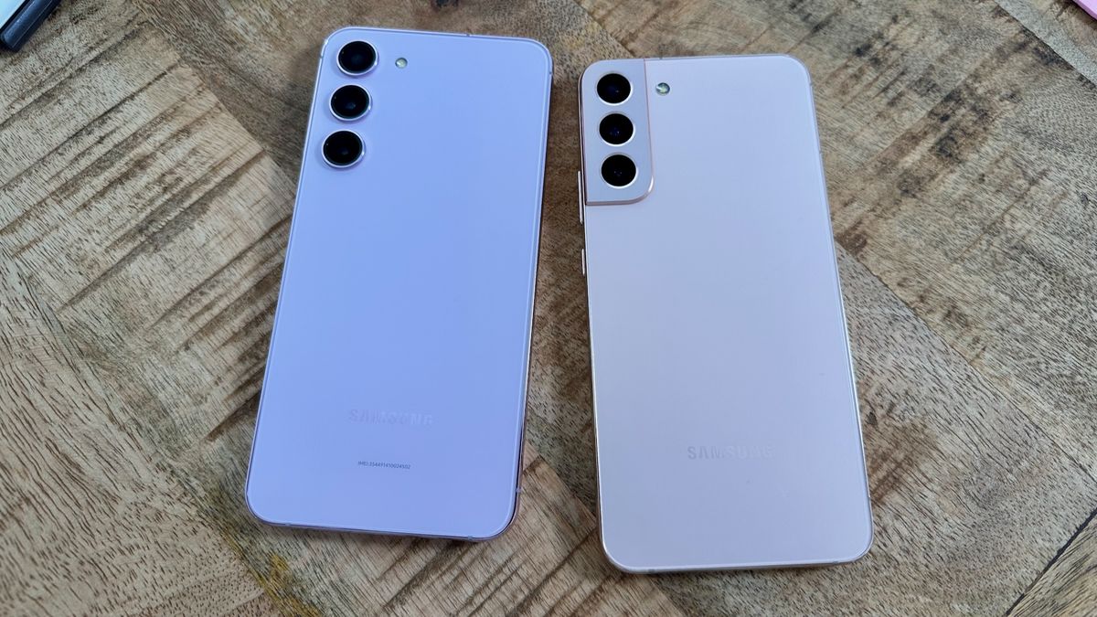 The Samsung Galaxy S23+ and the Galaxy S22+ side-by-side