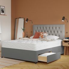 Issy bed