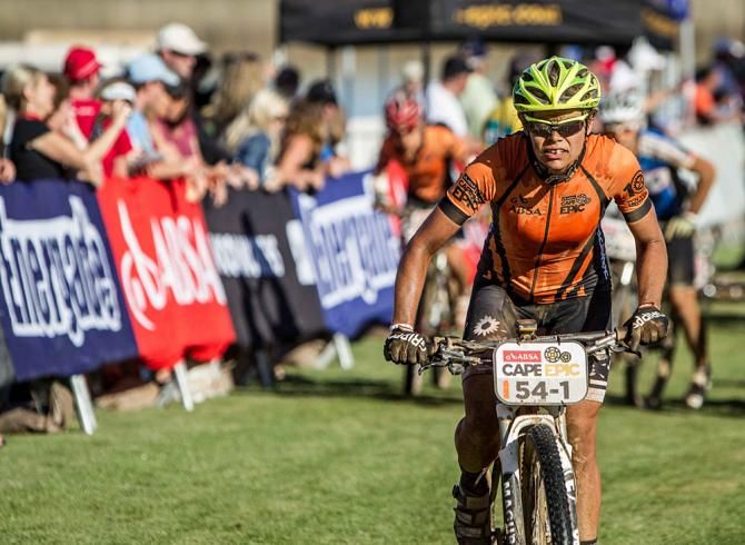 Yolande Speedy (ladies overall leader)