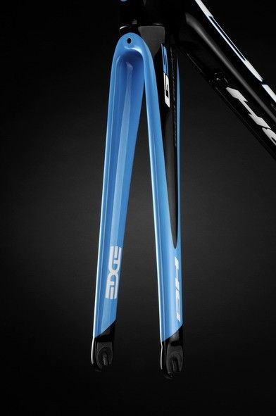 The new all-carbon fork is made by Edge Composites.