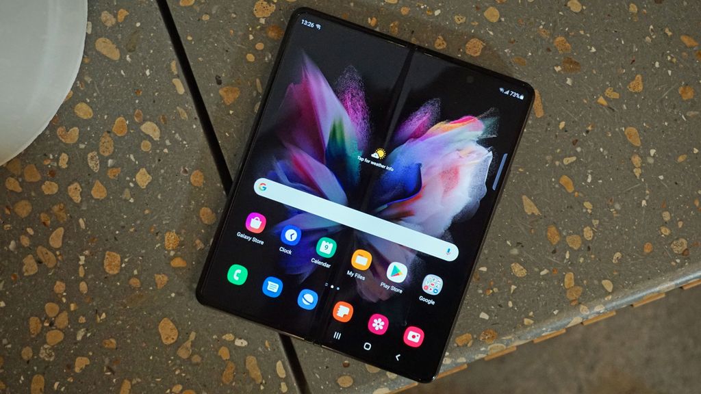 Samsung Galaxy Z Fold 3 Z Flip 3 And Galaxy Watch 4 Are All Available Now Techradar 0251