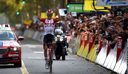 Paris tours store 2019 cycling