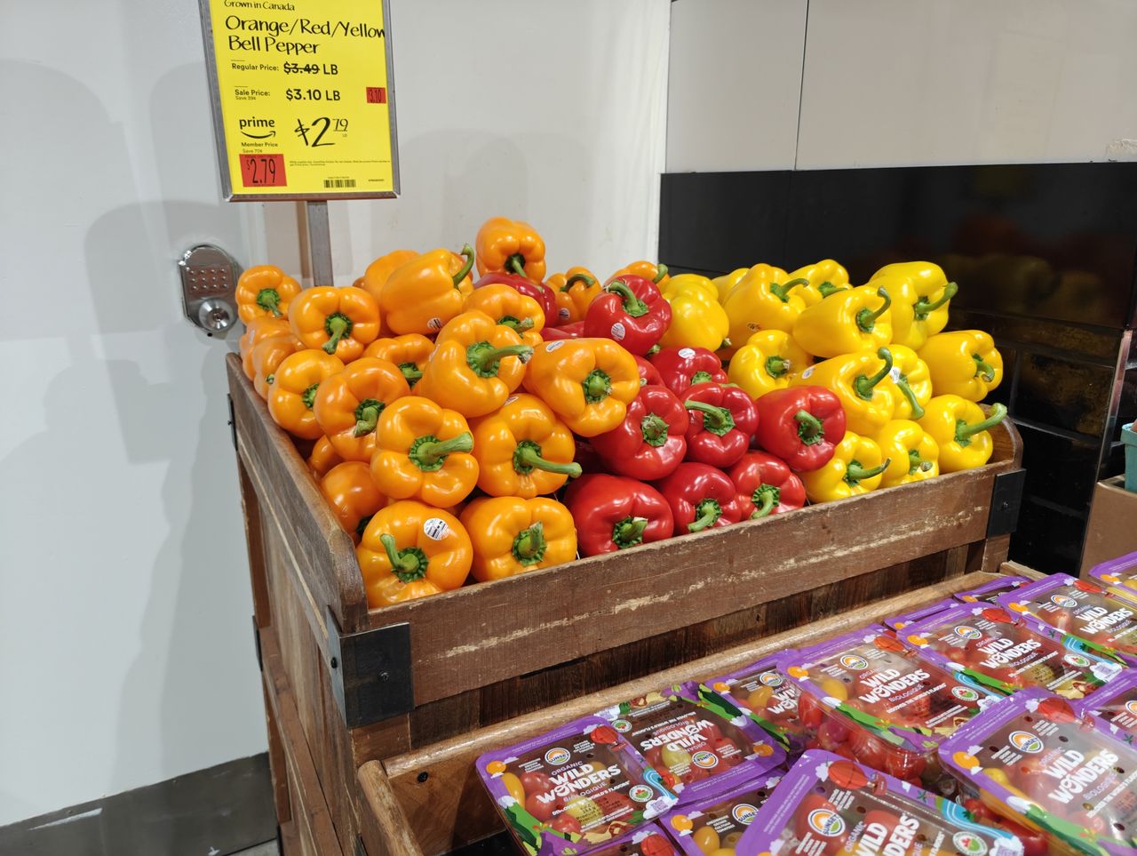 OnePlus Open color reproduction sample.