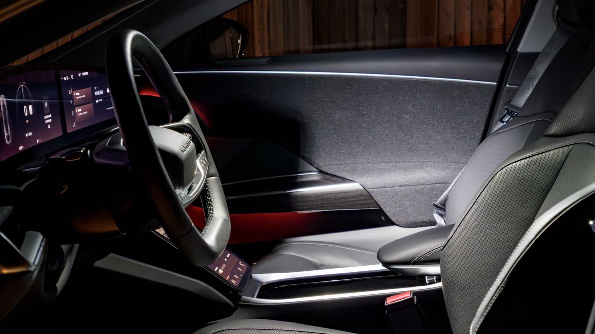 2026 Lucid Air Touring review.