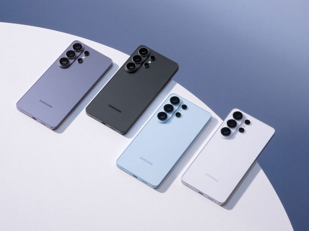 Samsung Galaxy S26 product shots