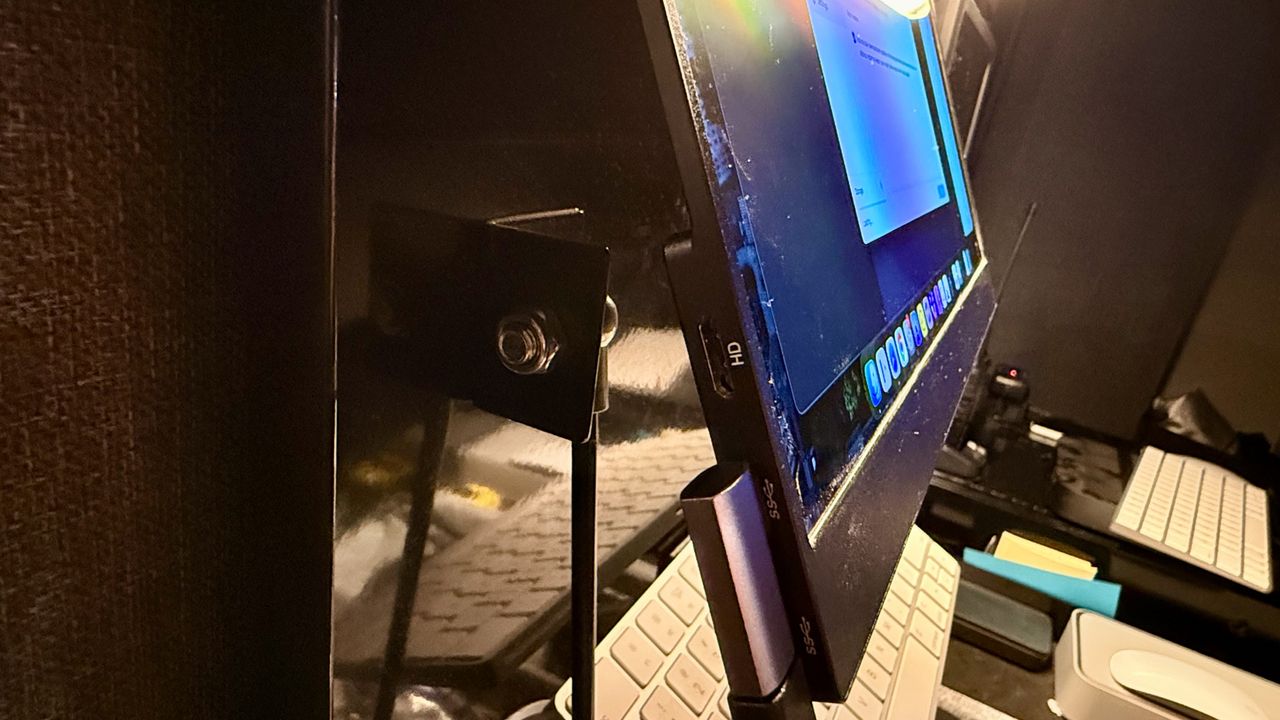 UPERFECT | UColor O LITE