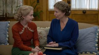 Cailee Spaeny and Gillian Anderson in The First Lady