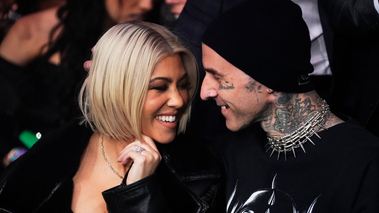 Kourtney Kardashian spent New Year&#039;s Eve 2023 cheering on her husband Travis Barker as he ran a half-marathon.