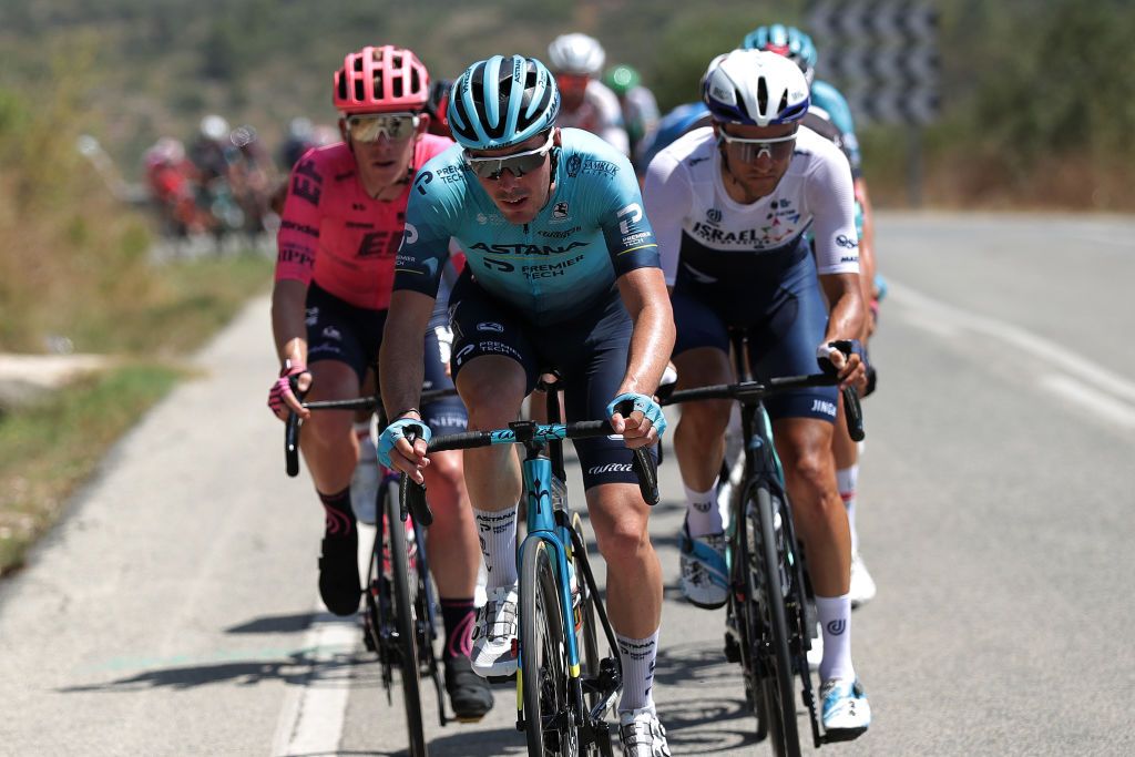 BALCON DE ALICANTE SPAIN AUGUST 20 Alex Aranburu Deba of Spain and Team Astana Premier Tech competes during the 76th Tour of Spain 2021 Stage 7 a 152km stage from Ganda to Balcn de Alicante lavuelta LaVuelta21 on August 20 2021 in Balcn de Alicante Spain Photo by Gonzalo Arroyo MorenoGetty Images