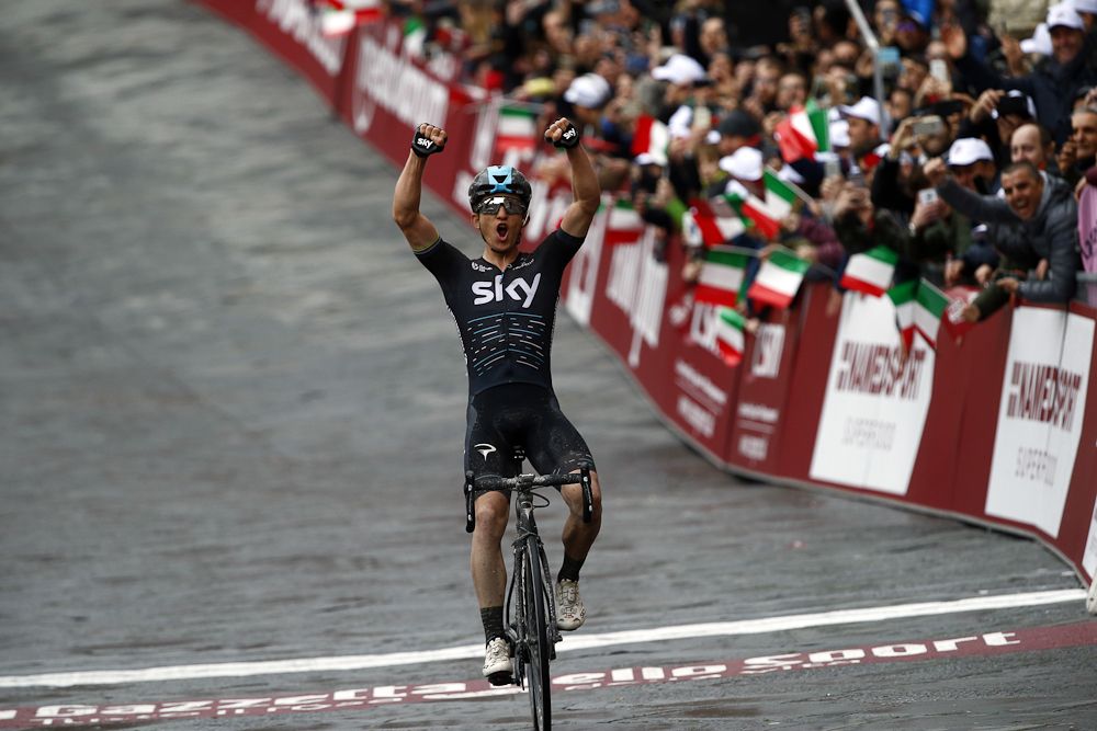 Michal Kwiatkowski wins the 2017 Strade Bianche