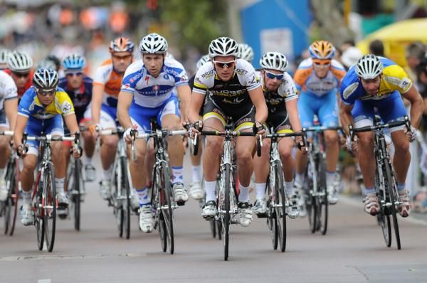 The peloton working hard