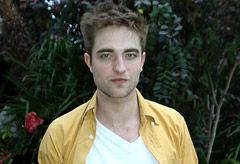 Robert Pattinson - Robert Pattinson invests in vintage wheels - Twilight - Eclipse - Celebrity News - Marie Claire