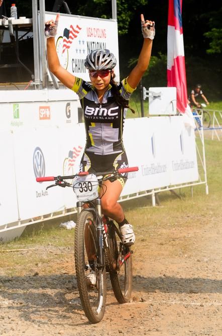 Shayna Powless (BMC Mountainbike Development) winning the U23 National Championship