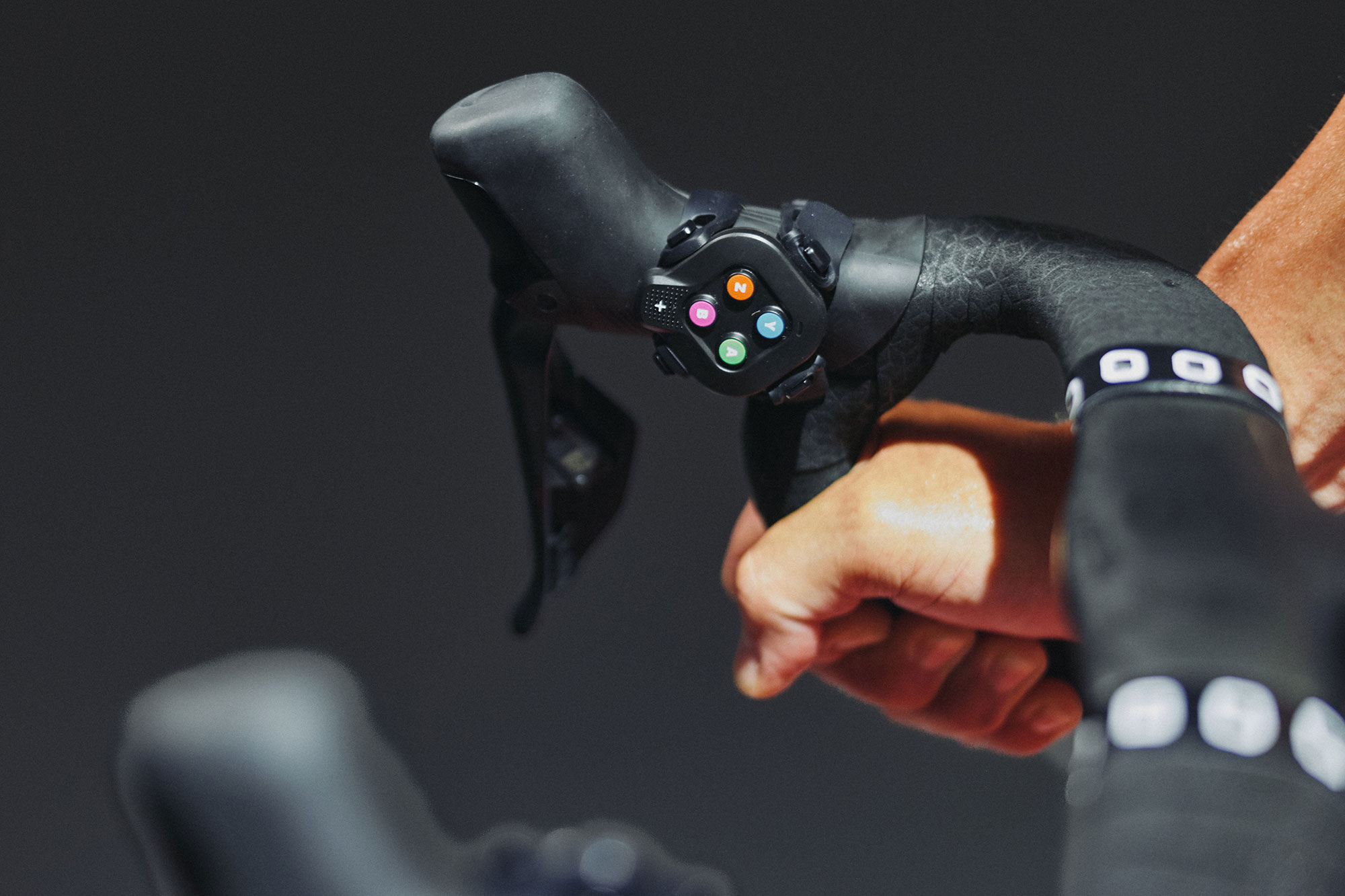 Elite Rivo smart trainer with Zwift Cog