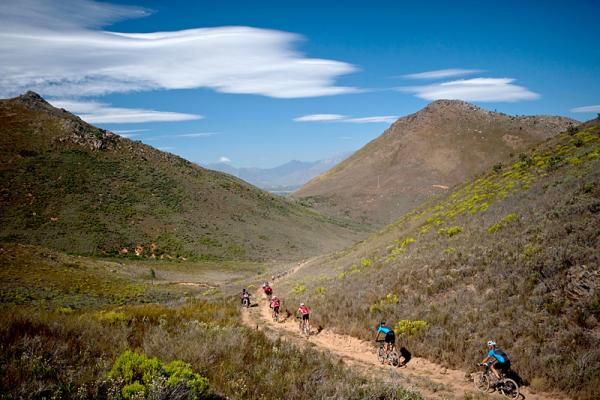 Riders climb through the Waaihoeks Berg mountains