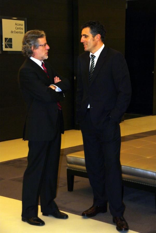 Miguel Indurain (right) was the first rider to win five Tours in a row