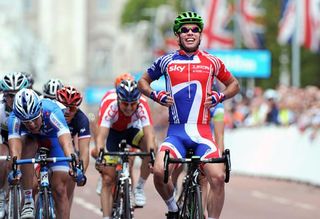 Mark Cavendish (Great Britain) has won the London-Surry Cycle Classic.