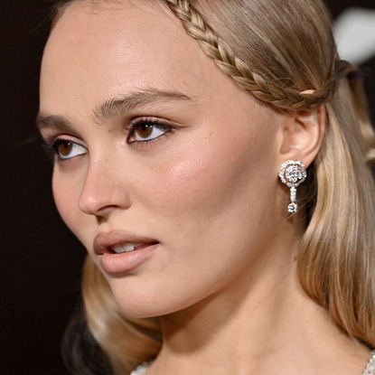 Lily-Rose Depp attends the Los Angeles Premiere of Focus Features' "Nosferatu" at TCL Chinese Theater - lily-rose depp Nosferatu