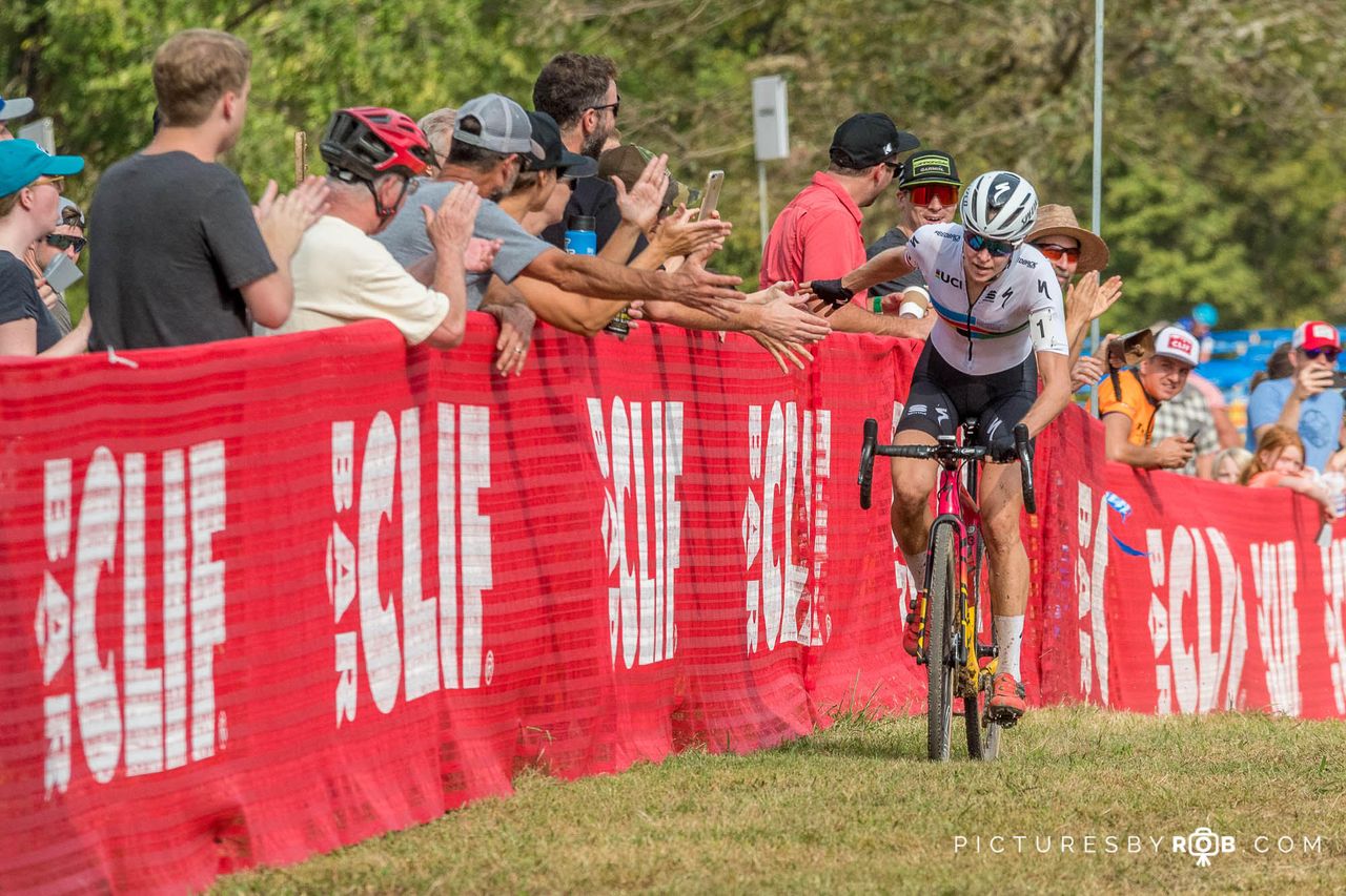 Maghalie Rochette (Specialized X Feedback Sports) had plenty of time to celebrate her win with the fans