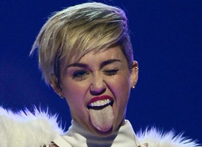 Mexico could impose $1,270 fine after Miley Cyrus twerked on its flag