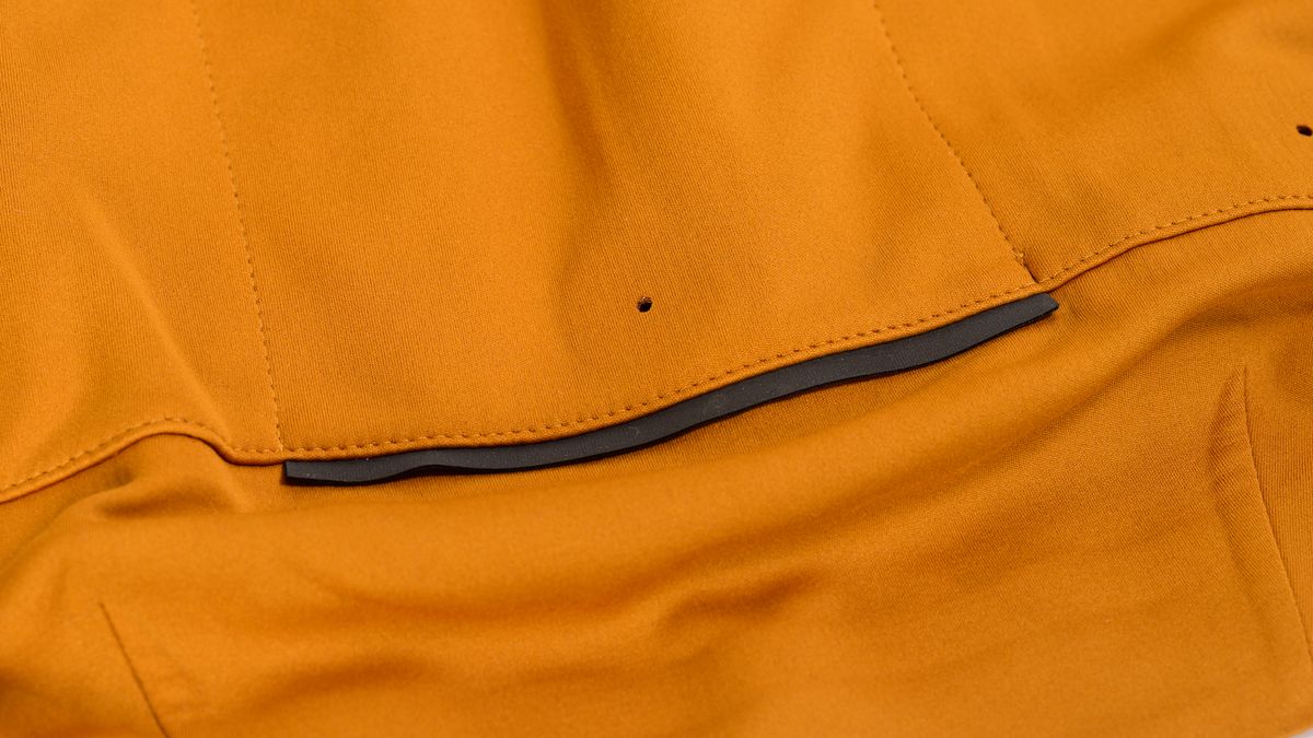 PAS Normal Essential Thermal Jacket drain holes in the pockets