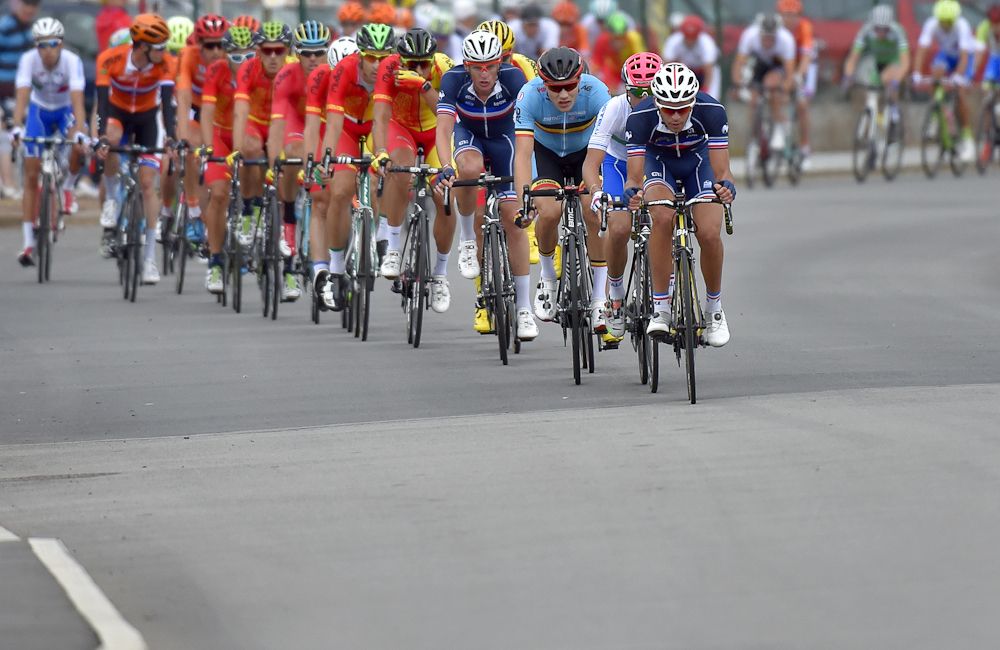 A French rider leads the peloton during the European championships