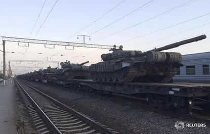 Reuters finds evidence that Russia is amassing heavy arms at Ukraine border