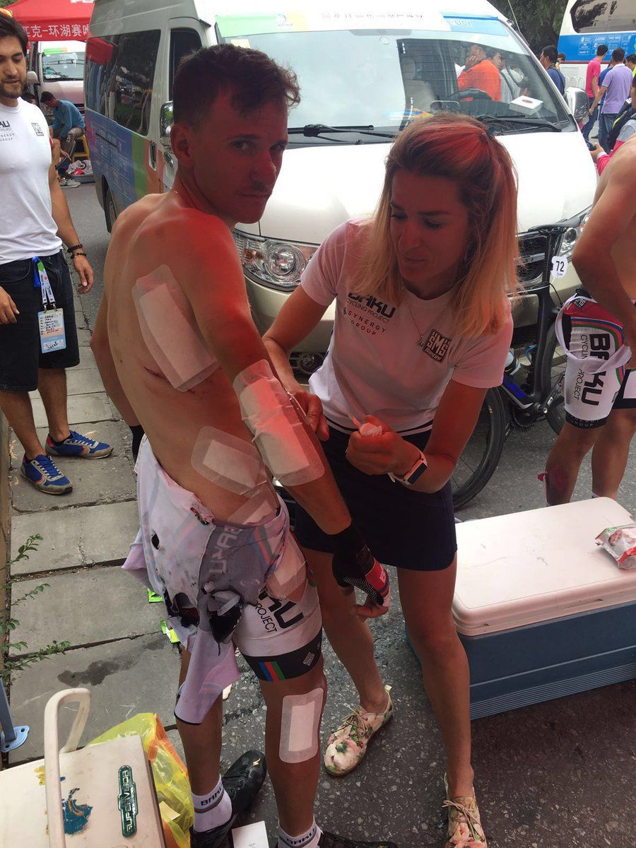 Kirill Pozdnyakov (Baku Cycling Project) gets some treatment