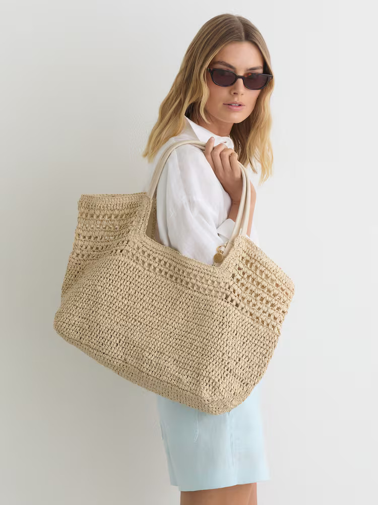 Raffia tote