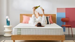 Koala SE mattress lifestyle images