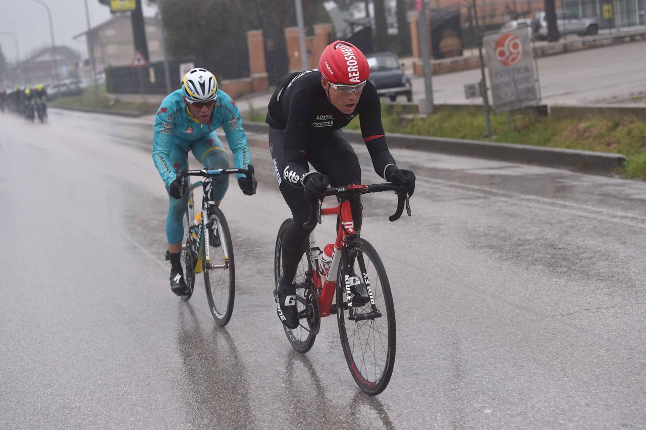 Riders attack on stage 6 of Tirreno-Adriatico