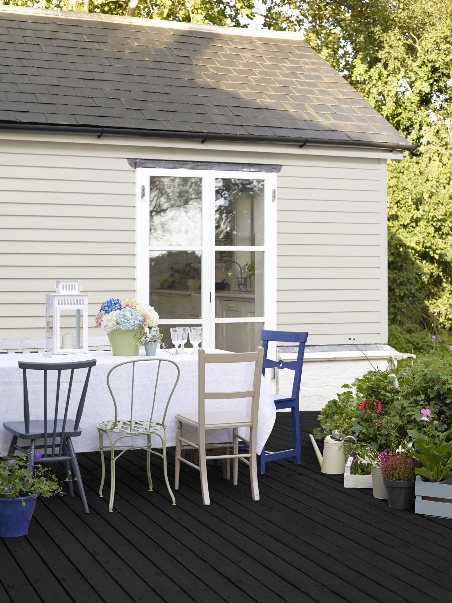 Deck color ideas – how to choose the color to paint your deck | Homes