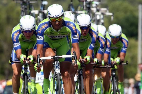 Daniele Bennati at the front of team Liquigas.
