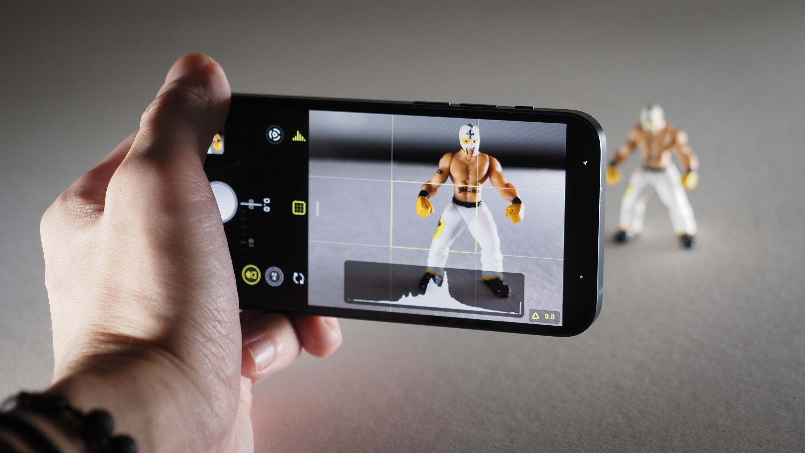 Halide Lawsuit Suggests Apple Prioritizes Pro Camera Controls