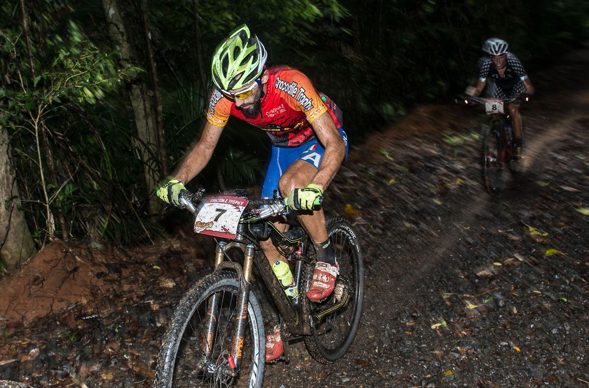 Nicholas Pettina in comfortable and respectable gear: the race leader jersey during today's stage.