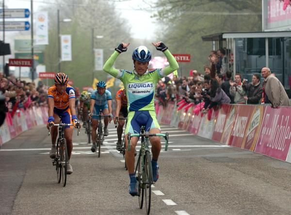 Danilo Di Luca spoiled Rabobank's day by defeating Boogerd to win the 2005 Amstel Gold Race
