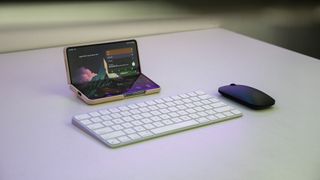 Using a Samsung Galaxy Z Fold 4 in flex mode with an Apple Magic Keyboard 3 and a Microsoft Designer mouse