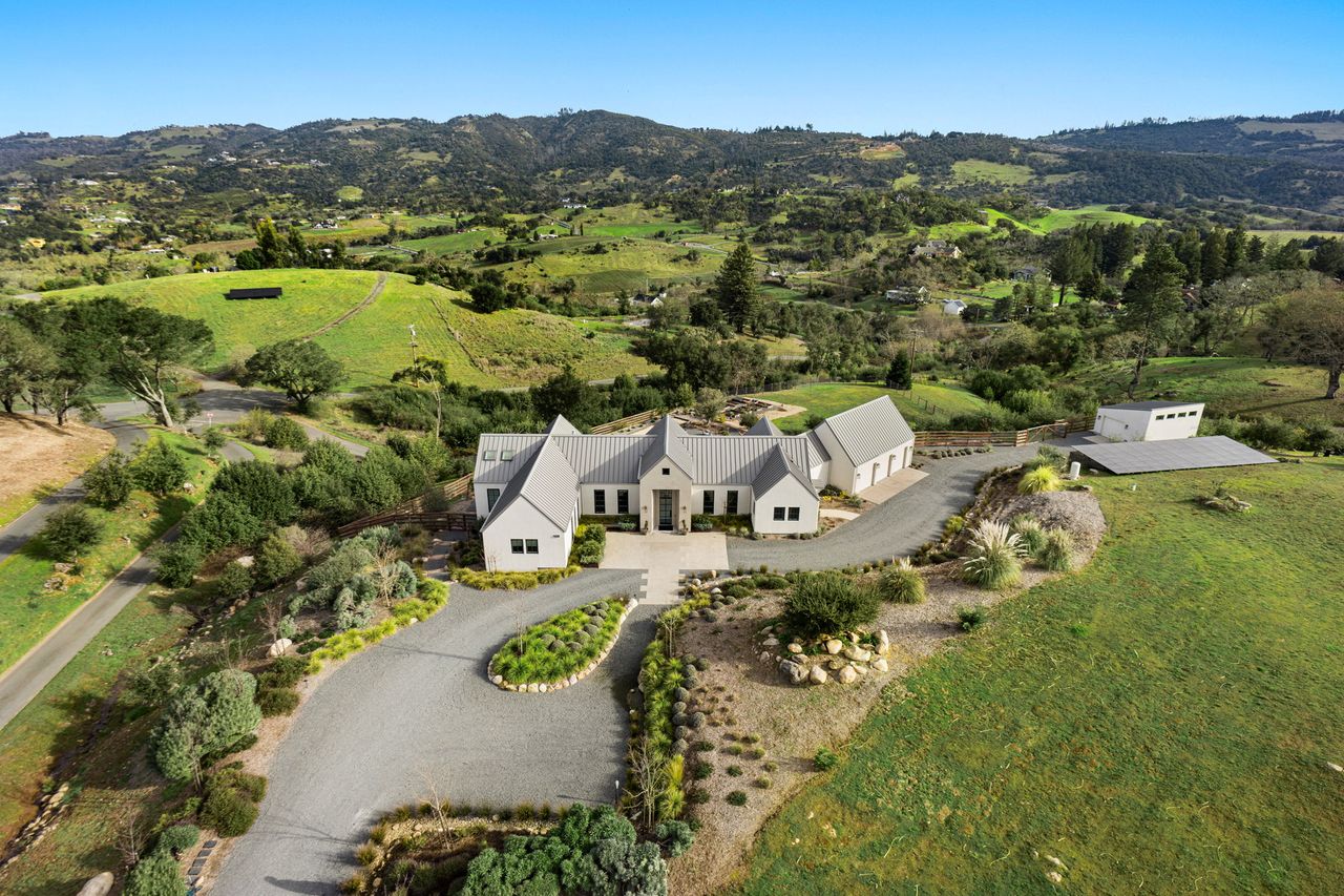 A home for sale in Santa Rosa, California.
