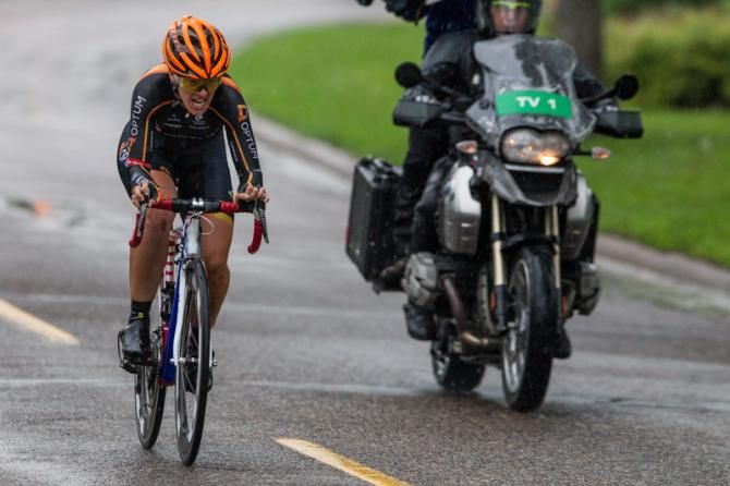 Jade Wilckoxson (Optum) getting close to the finish.