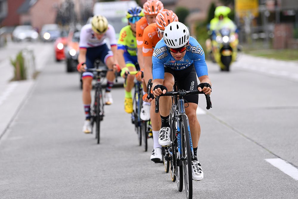 BinckBank Tour stage 3 breakaway: Matej Mohoric (Bahrain-Merida), Sean De Bie (Veranda's Willems Crelan), Maxime Vantomme (WB Aqua Protect Veranclassic), Jesper Asselman (Roompot-Nederlandse Loterij), Taco Van Der Hoorn (Roompot-Nederlandse Loterij).